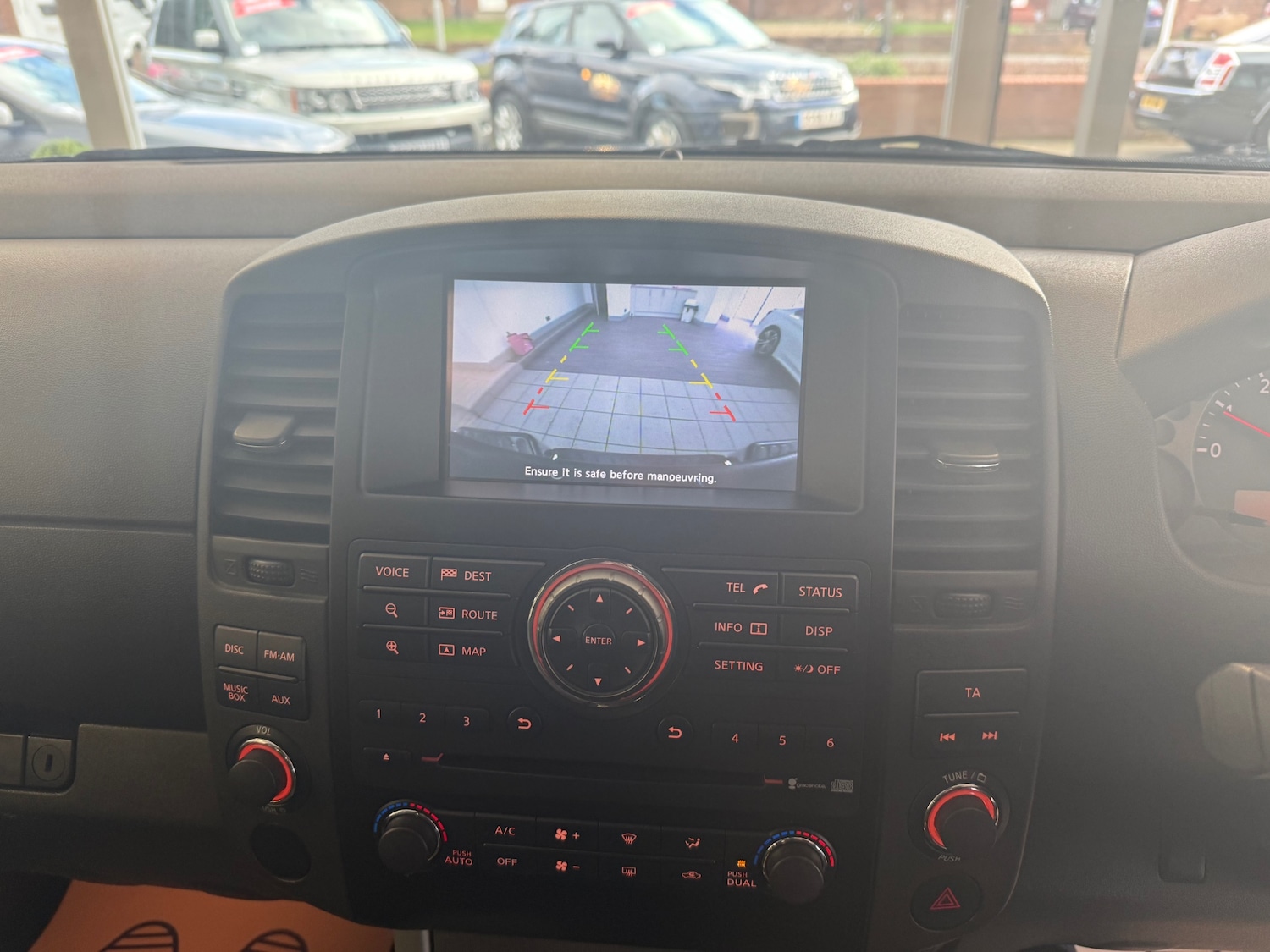 Used Nissan Navara 2014 for sale - 77889973: Photo 27