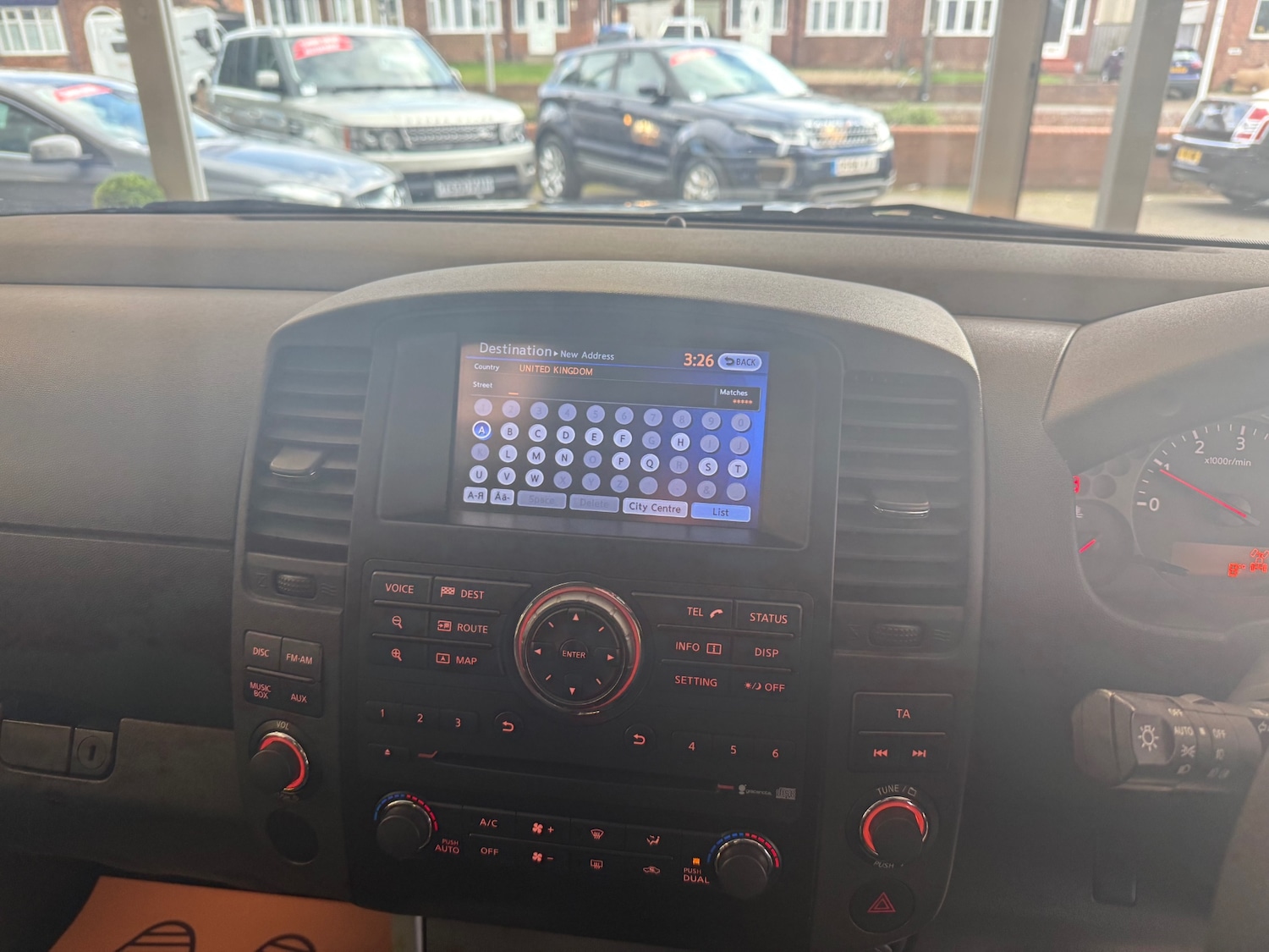 Used Nissan Navara 2014 for sale - 77889973: Photo 30