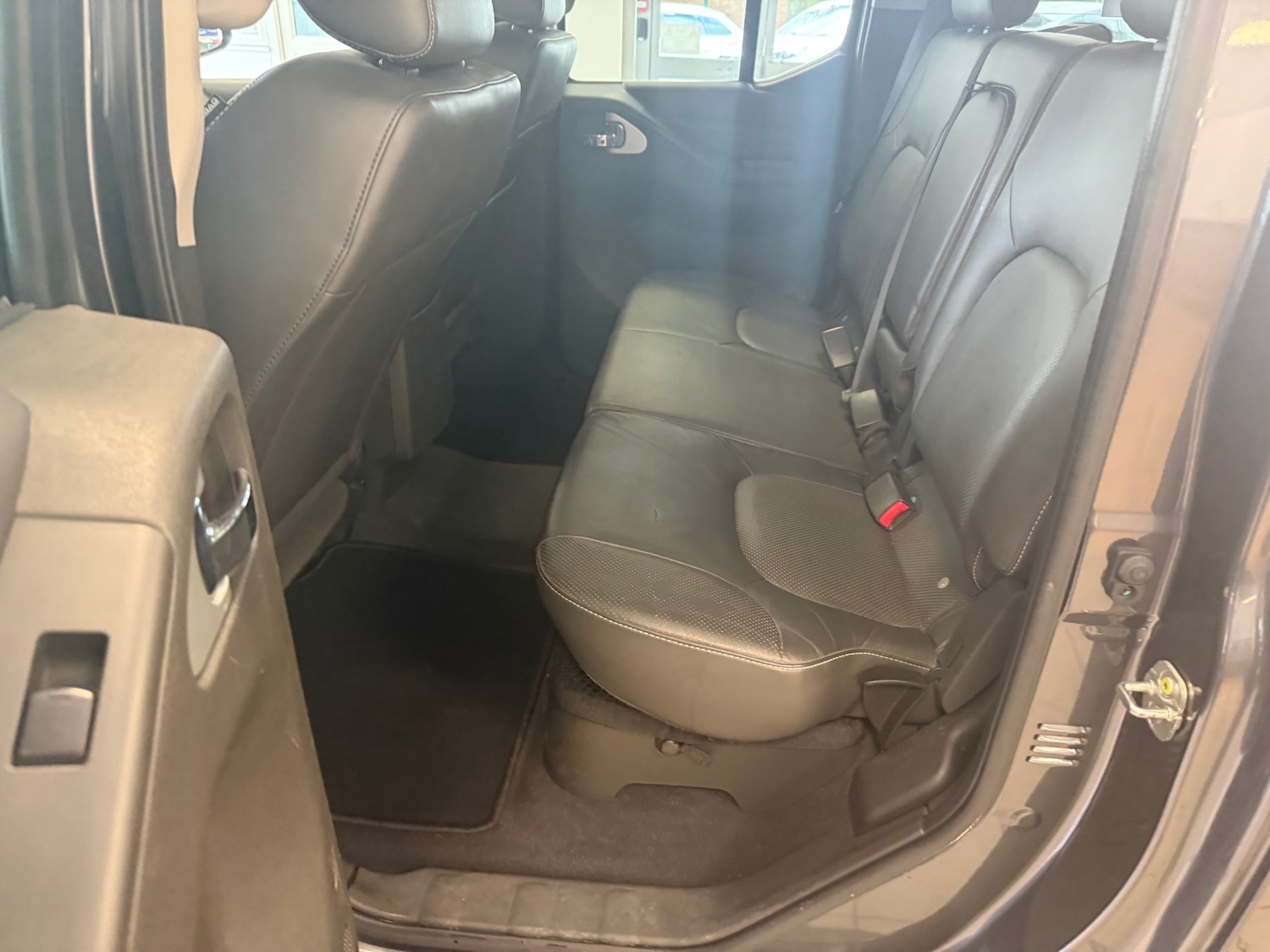 Used Nissan Navara 2014 for sale - 77889973: Photo 35