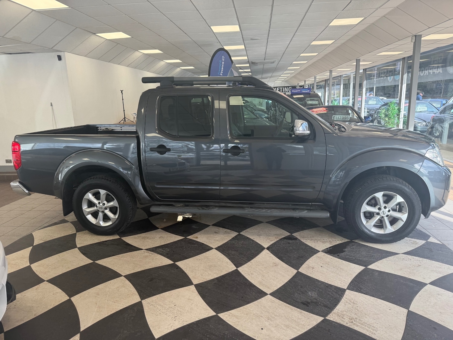 Used Nissan Navara 2014 for sale - 77889973: Photo 4