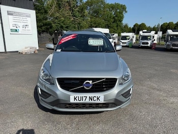 Used Volvo XC60 2017 for sale - 79342586: Photo