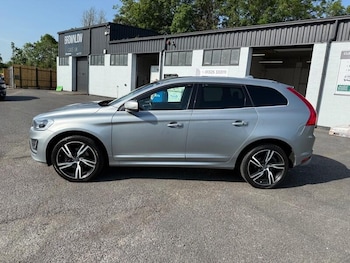 Used Volvo XC60 2017 for sale - 79342586: Photo