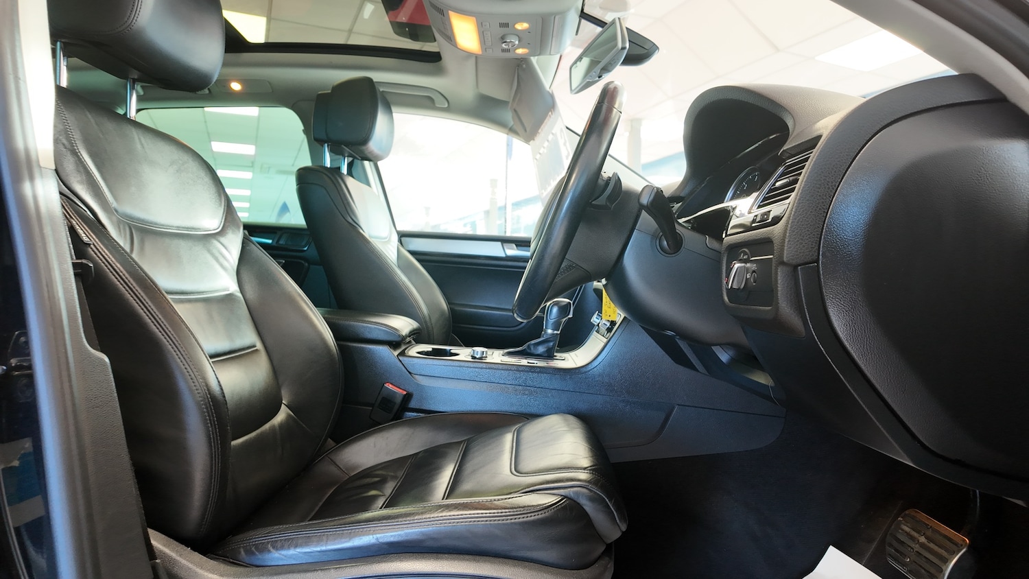 Used Volkswagen Touareg 2014 for sale - 76598793: Photo 11