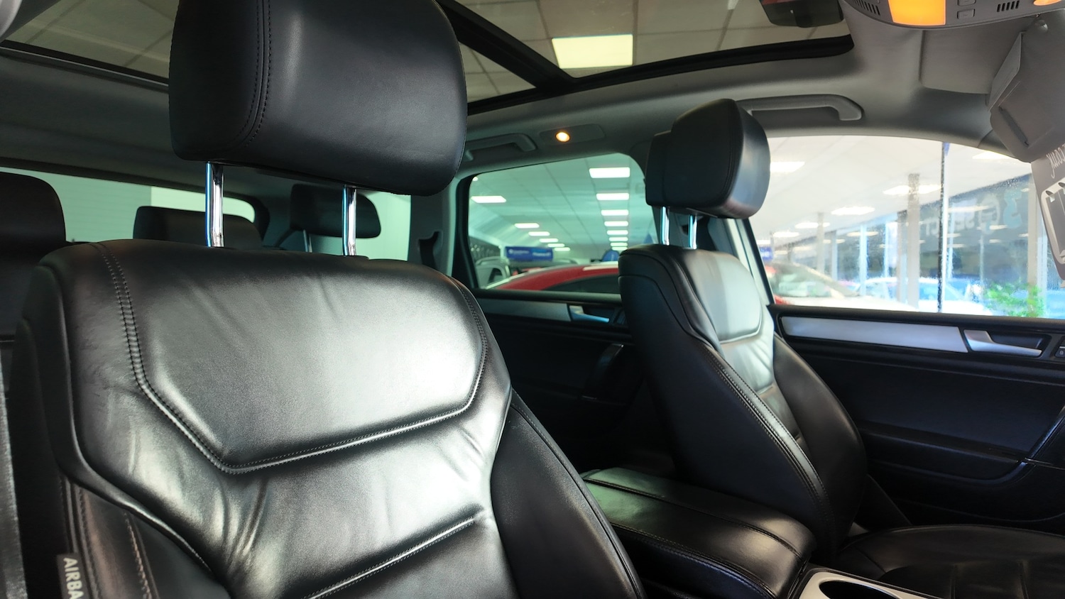 Used Volkswagen Touareg 2014 for sale - 76598793: Photo 12