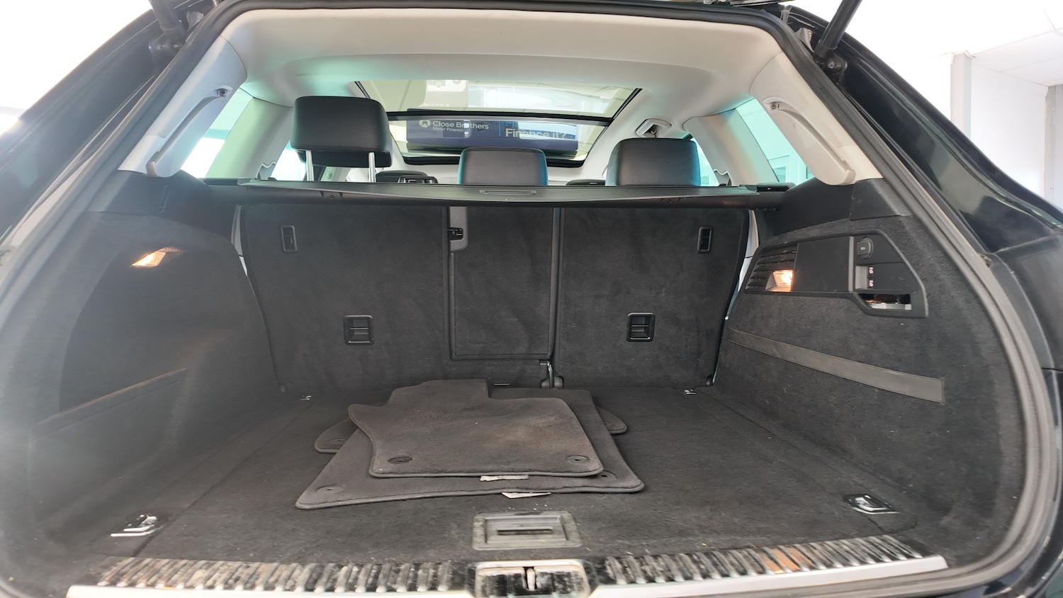 Used Volkswagen Touareg 2014 for sale - 76598793: Photo 35