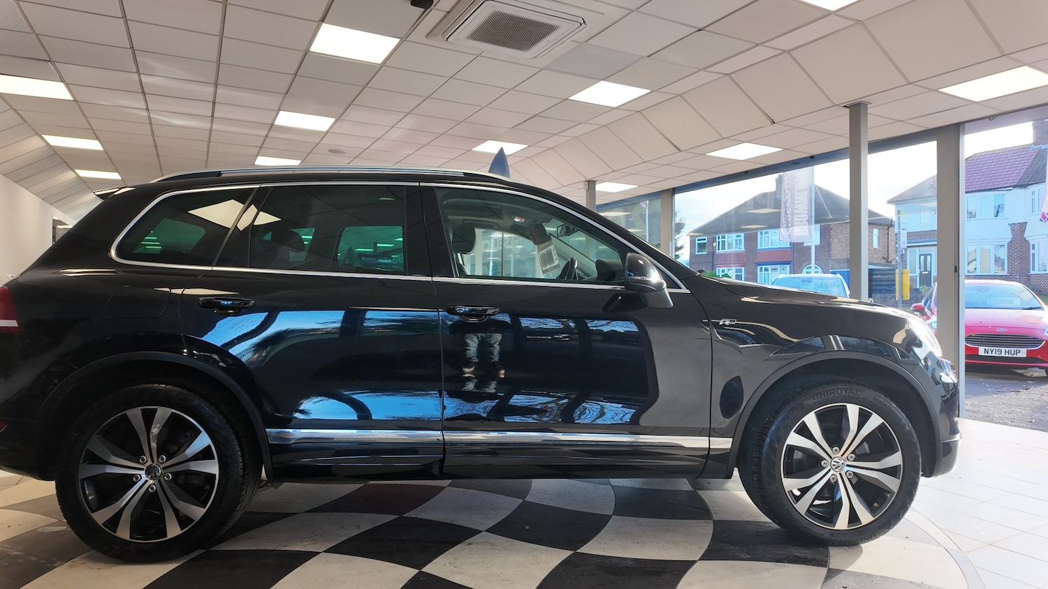 Used Volkswagen Touareg 2014 for sale - 76598793: Photo 6