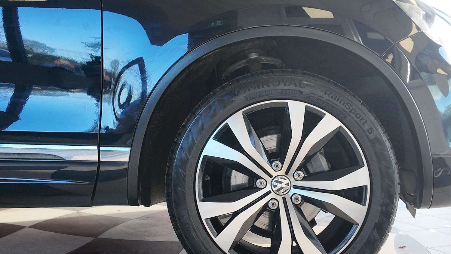 Used Volkswagen Touareg 2014 for sale - 76598793: Photo 7