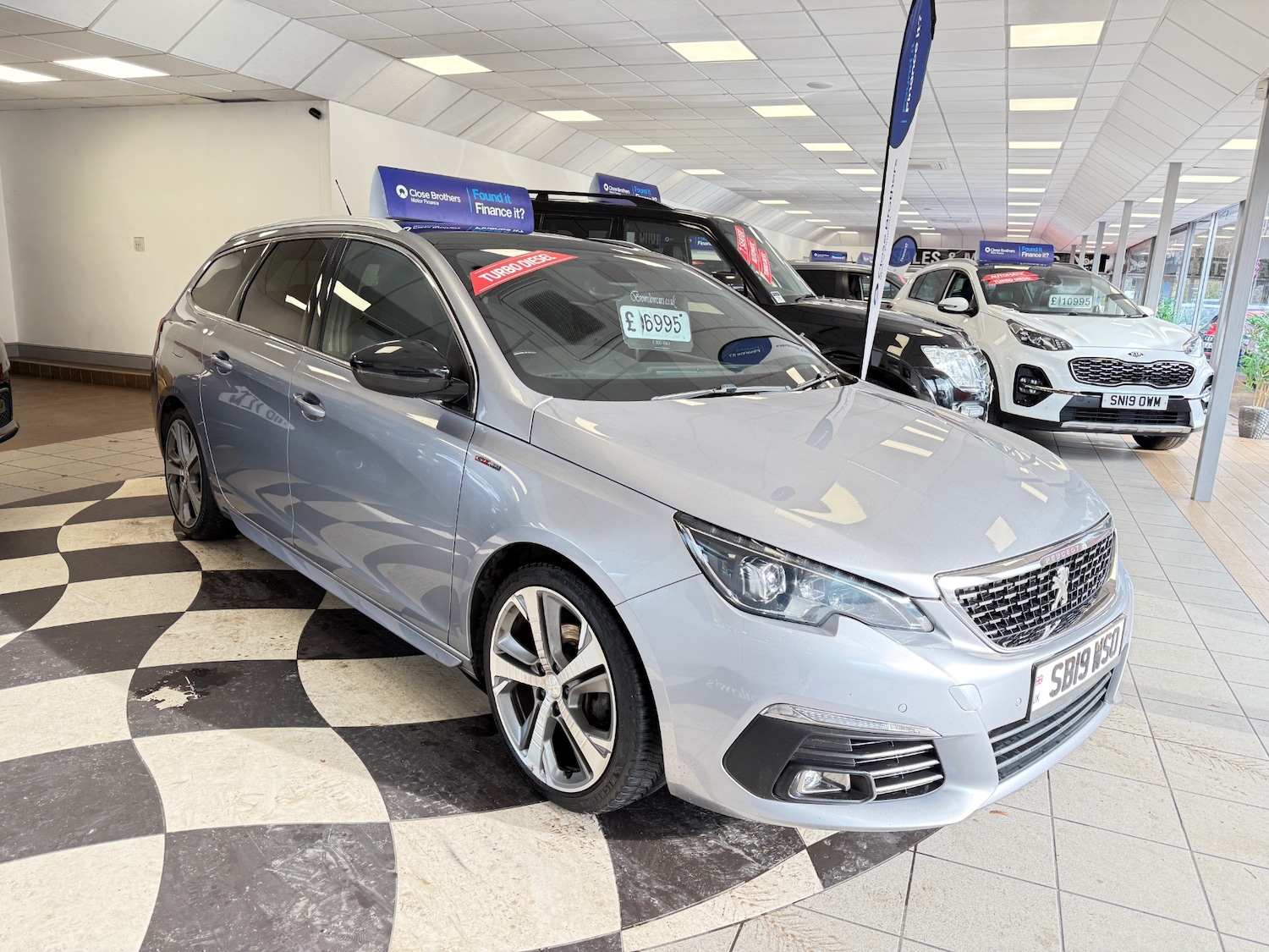 Used Peugeot 308 2019 for sale - 76436415: Photo 1