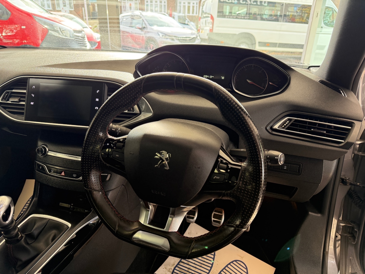 Used Peugeot 308 2019 for sale - 76436415: Photo 12