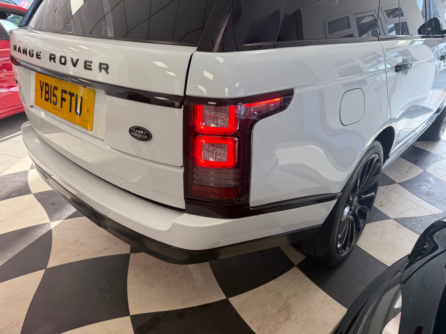 Used Land Rover Range Rover 2015 for sale - 76662592: Photo 14