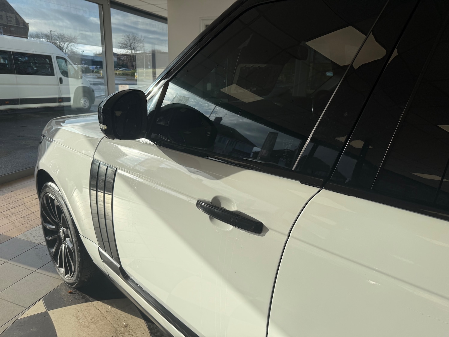 Used Land Rover Range Rover 2015 for sale - 76662592: Photo 18