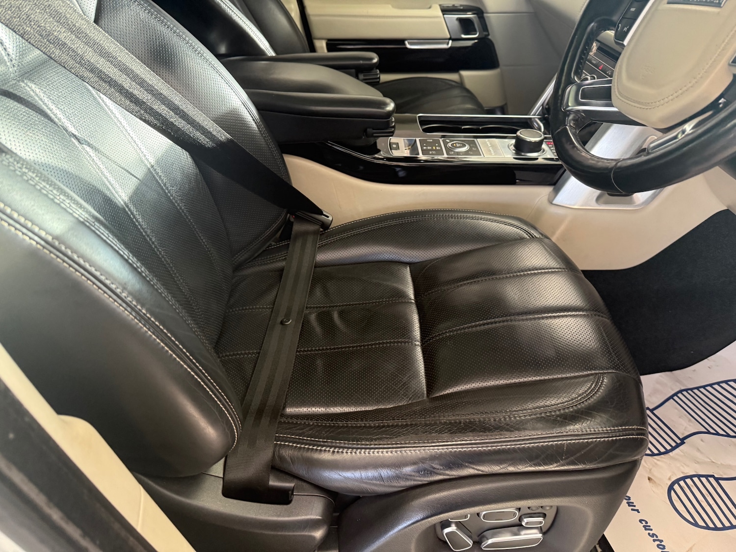 Used Land Rover Range Rover 2015 for sale - 76662592: Photo 22