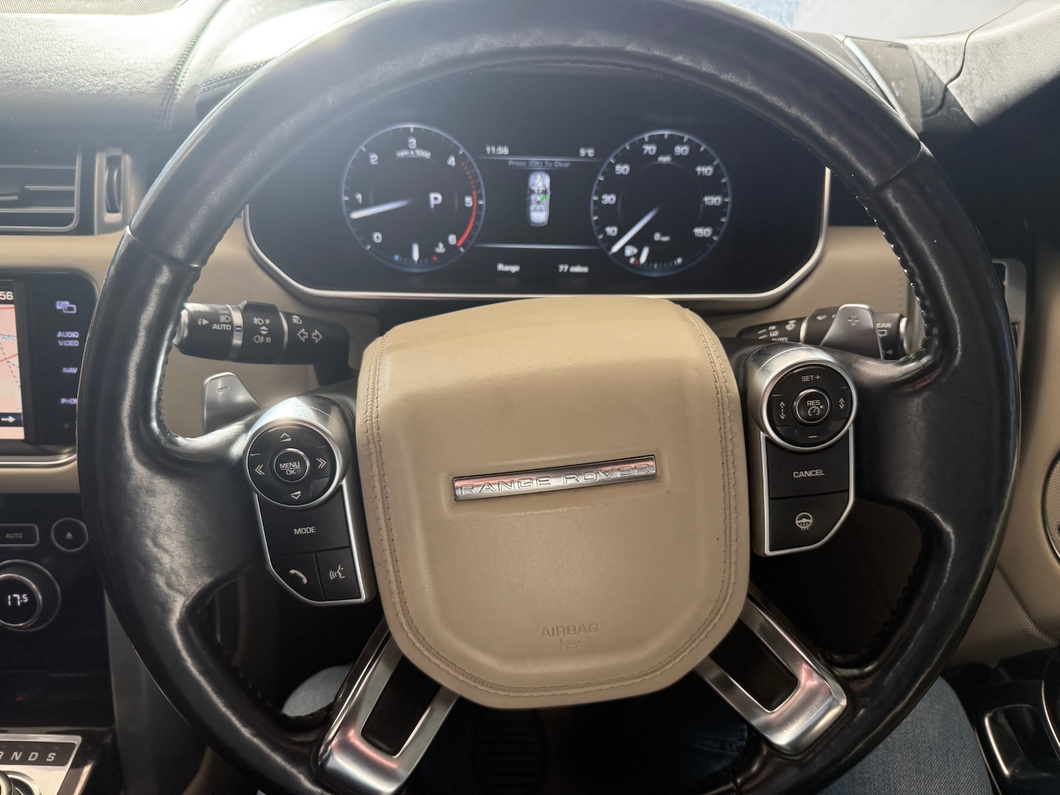 Used Land Rover Range Rover 2015 for sale - 76662592: Photo 33