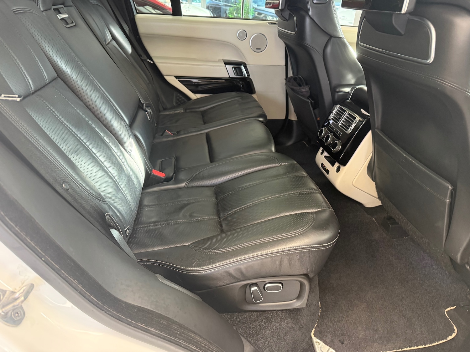 Used Land Rover Range Rover 2015 for sale - 76662592: Photo 37