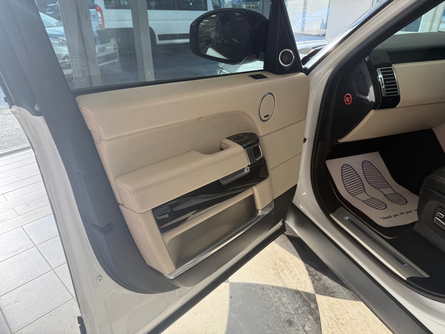 Used Land Rover Range Rover 2015 for sale - 76662592: Photo 52