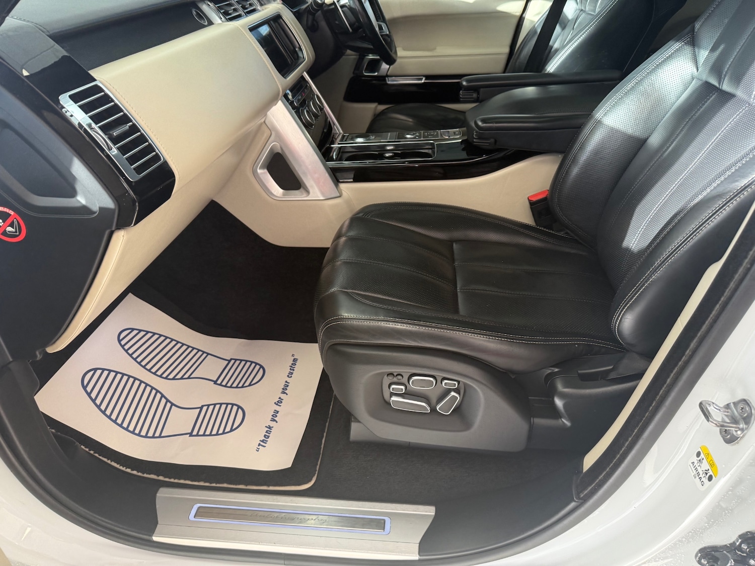 Used Land Rover Range Rover 2015 for sale - 76662592: Photo 56