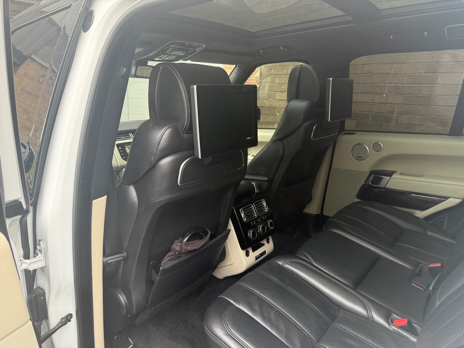 Used Land Rover Range Rover 2015 for sale - 76662592: Photo 58