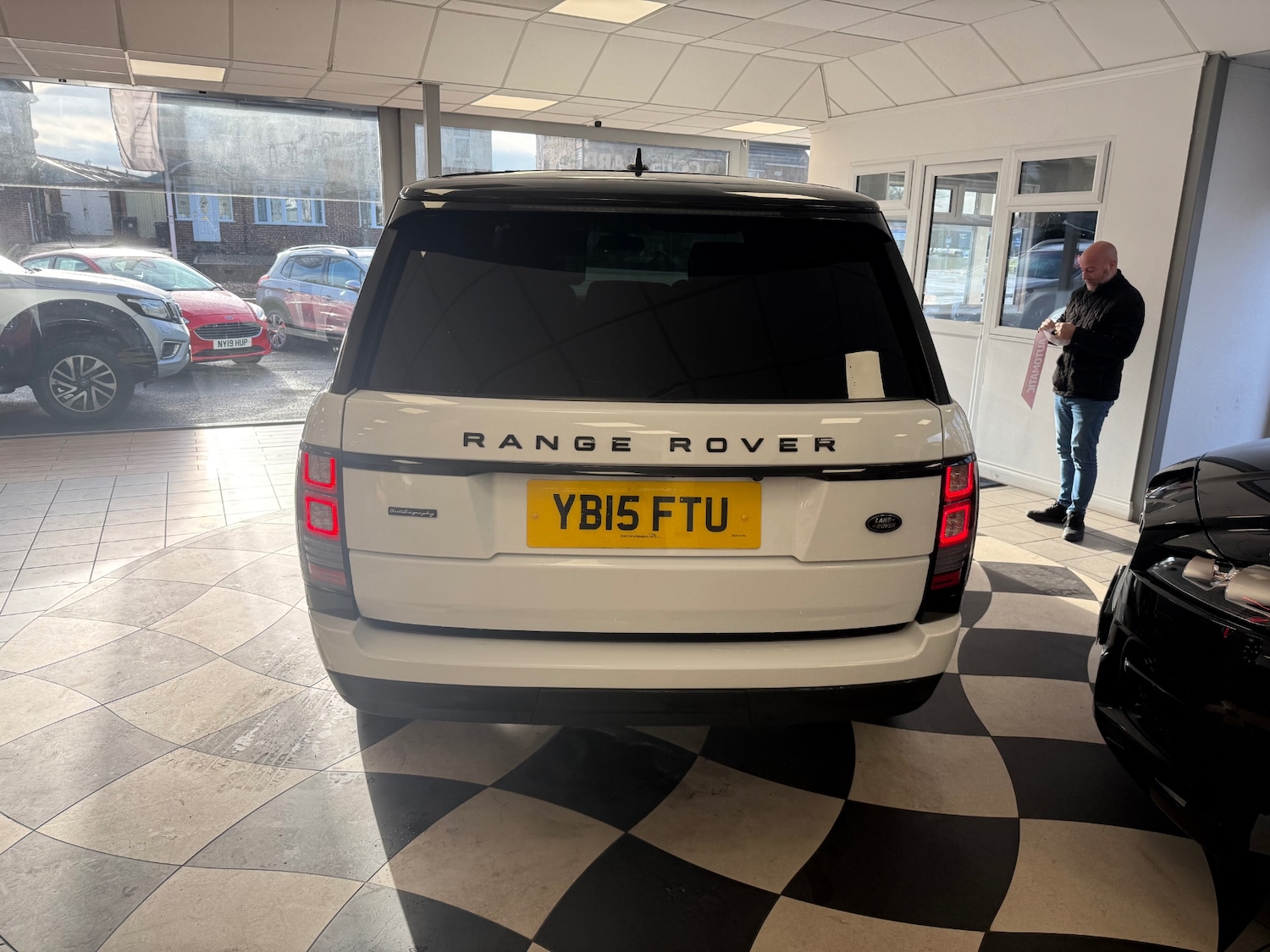 Used Land Rover Range Rover 2015 for sale - 76662592: Photo 6