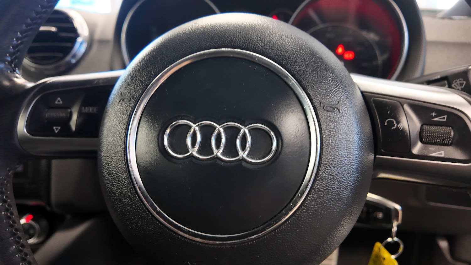 Used Audi TT 2012 for sale - 76892244: Photo 19