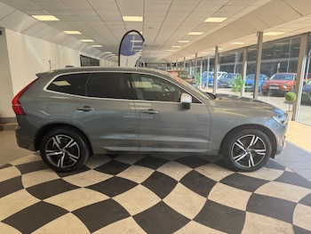 Used Volvo XC60 2018 for sale - 78354383: Photo