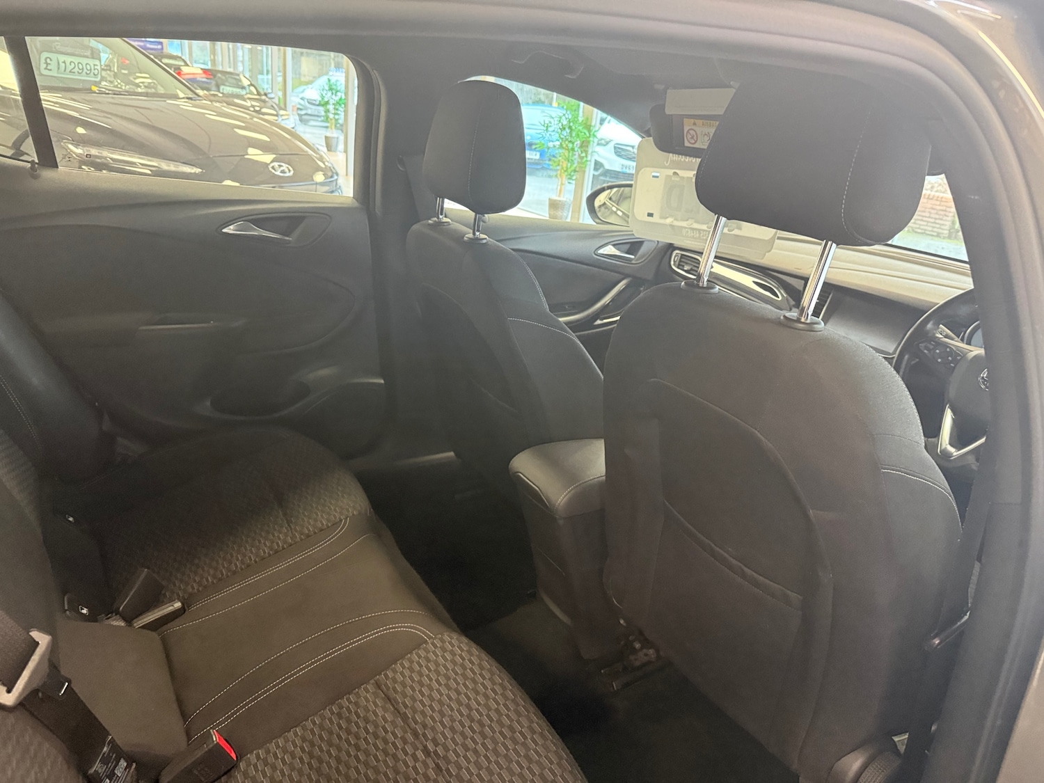 Used Vauxhall Astra 2018 for sale - 77776211: Photo 32