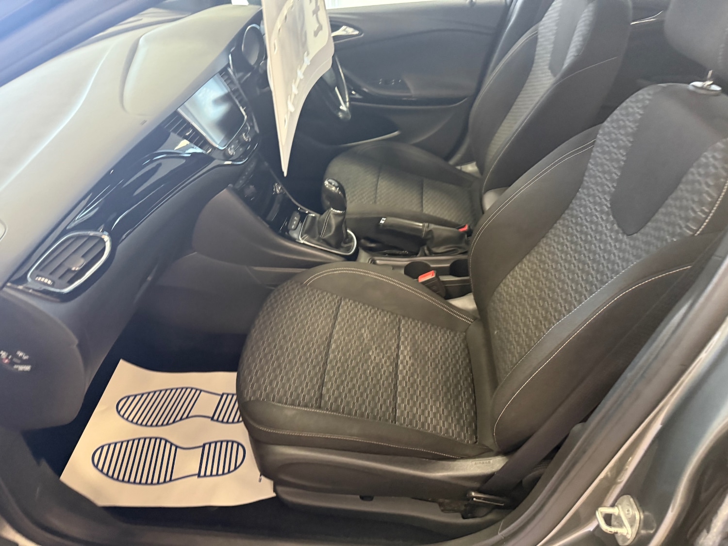 Used Vauxhall Astra 2018 for sale - 77776211: Photo 39