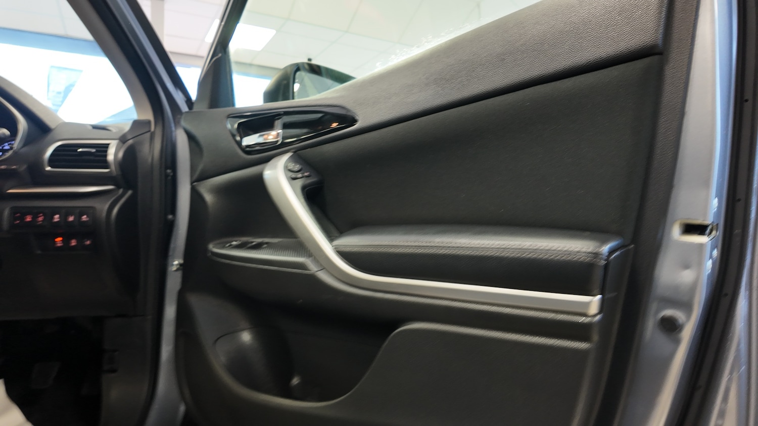 Used Mitsubishi Eclipse Cross 2018 for sale - 77528924: Photo 27