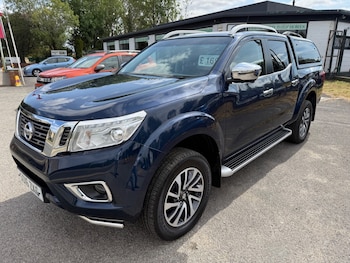 Used Nissan Navara 2016 for sale - 79538338: Photo