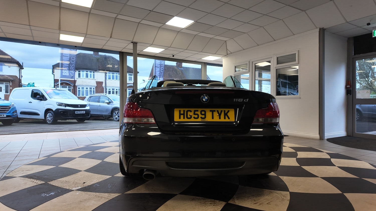 Used BMW 1 Series 2009 for sale - 77045808: Photo 5