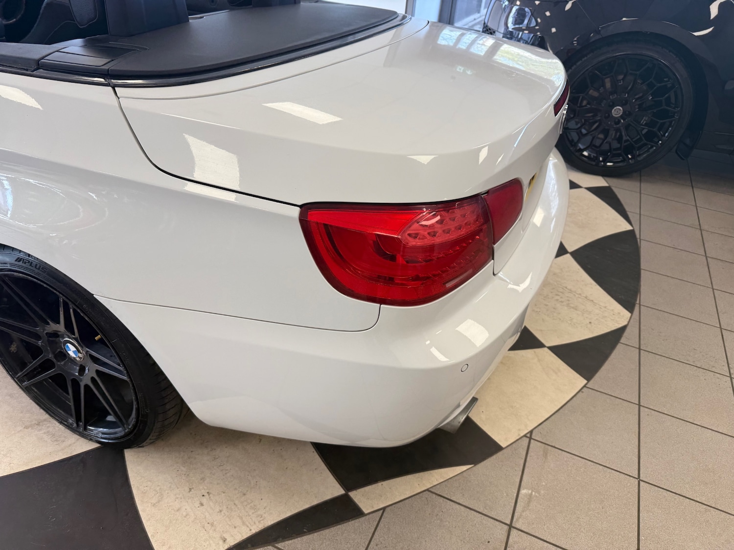 Used BMW 3 Series 2012 for sale - 78077665: Photo 16