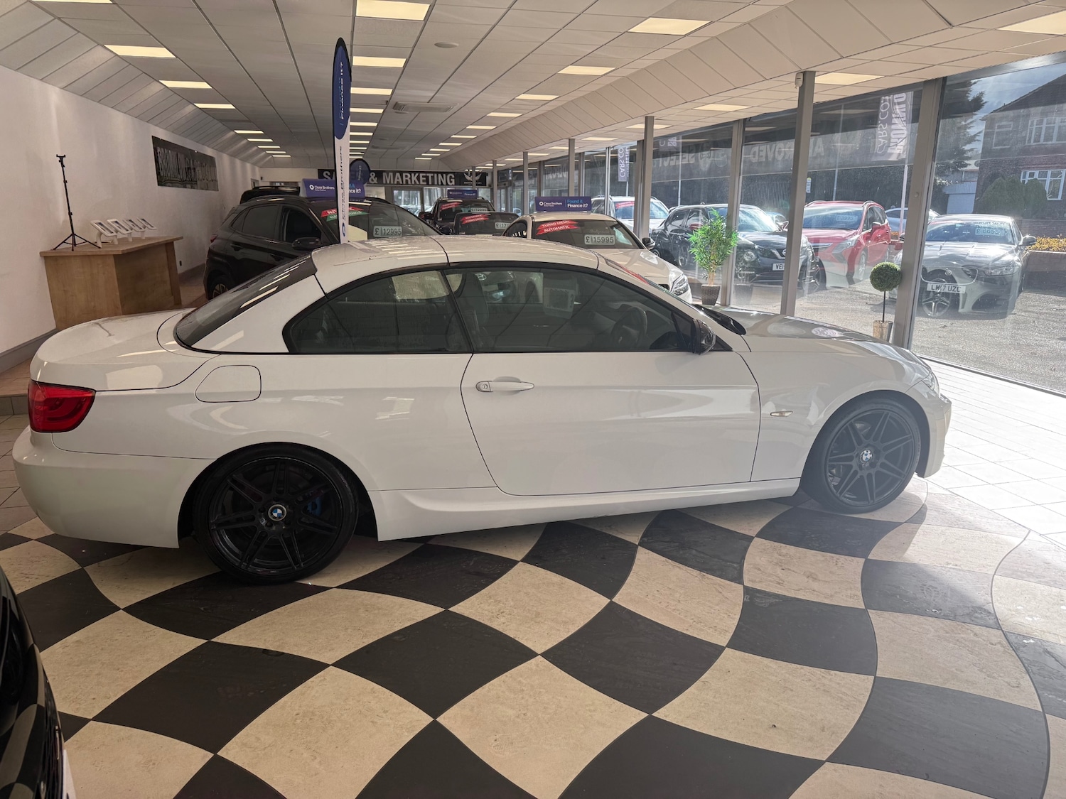 Used BMW 3 Series 2012 for sale - 78077665: Photo 28