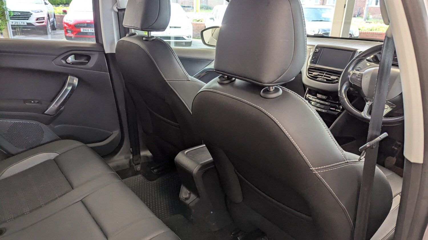 Vehicle 28