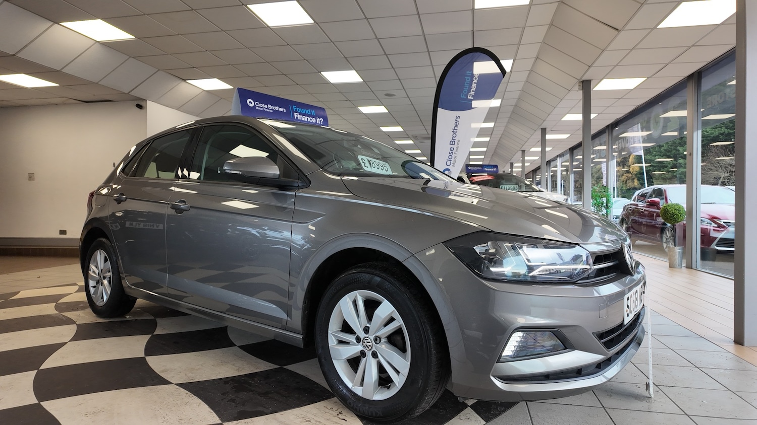 Used Volkswagen Polo 2019 for sale - 76426078: Photo 1
