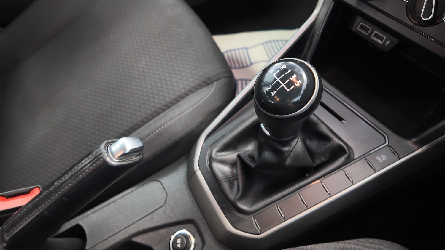 Used Volkswagen Polo 2019 for sale - 76426078: Photo 18