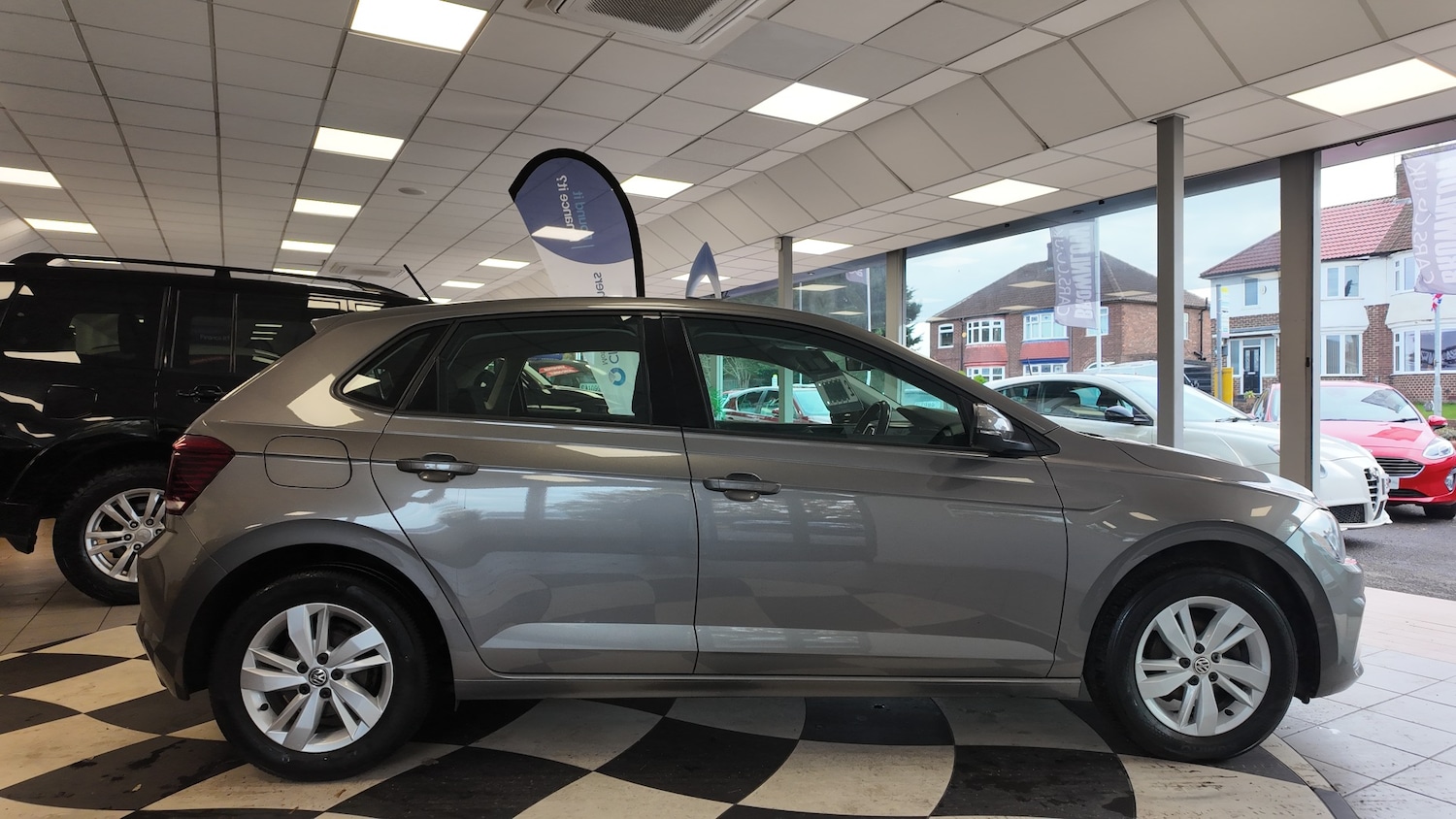 Used Volkswagen Polo 2019 for sale - 76426078: Photo 6