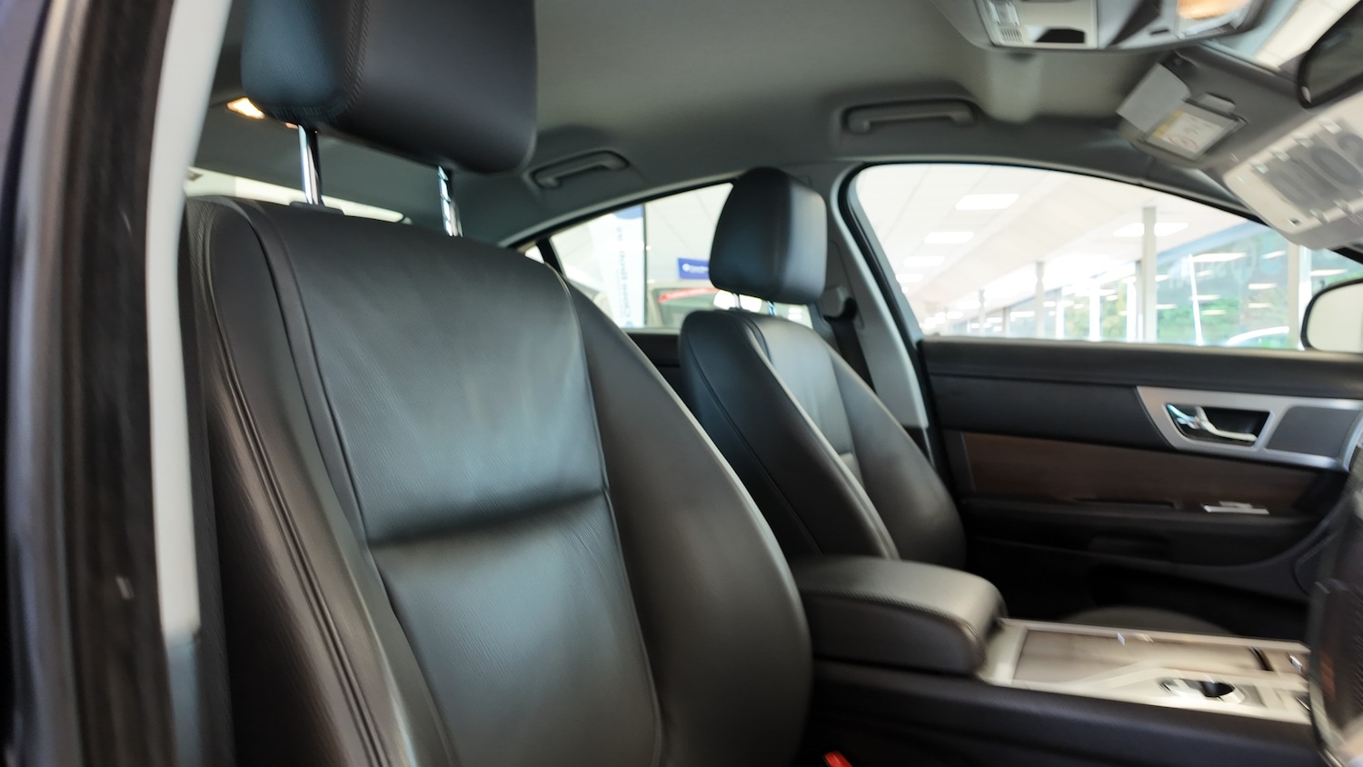 Used Jaguar XF 2014 for sale - 76366648: Photo 12