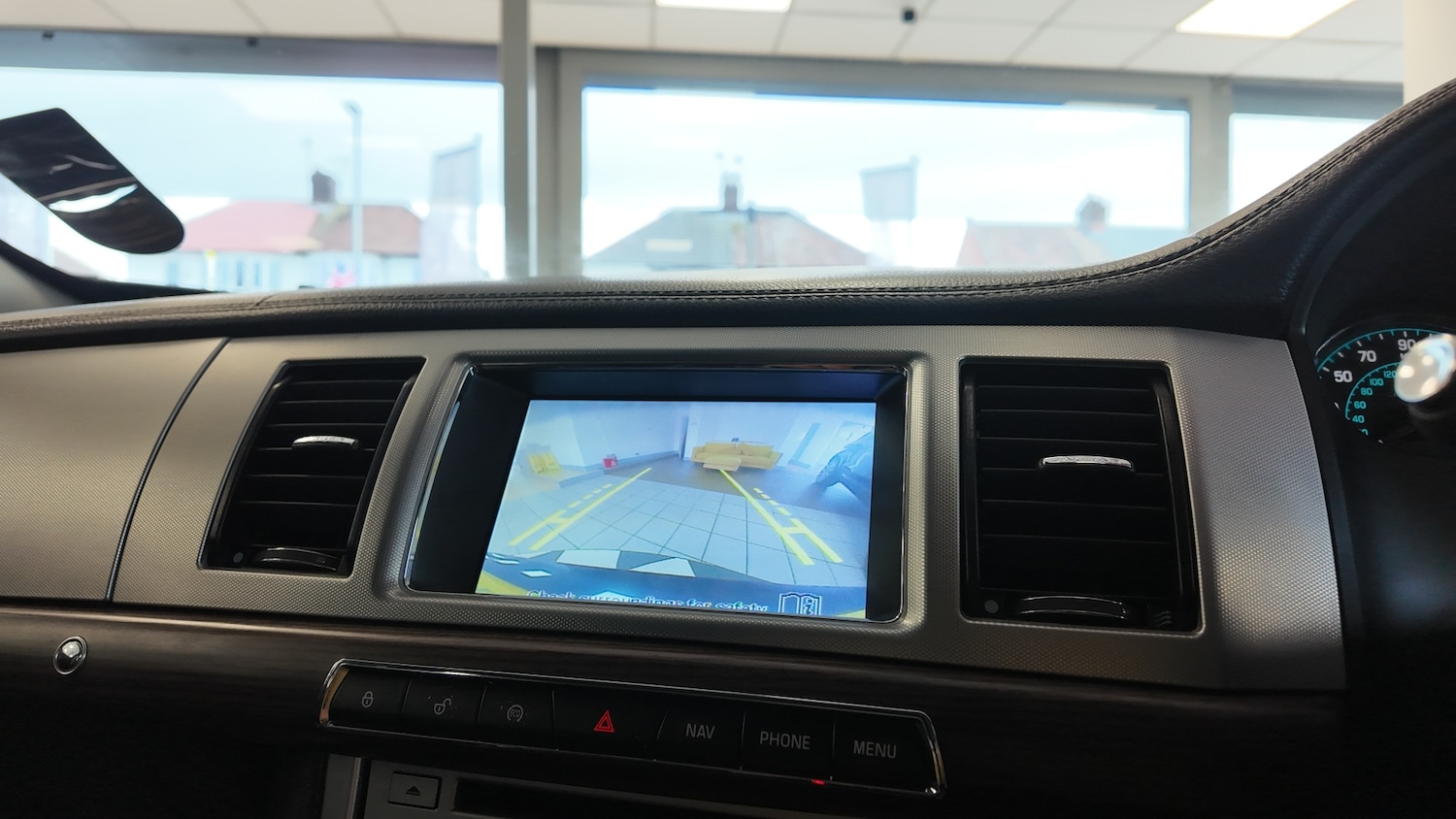 Used Jaguar XF 2014 for sale - 76366648: Photo 17