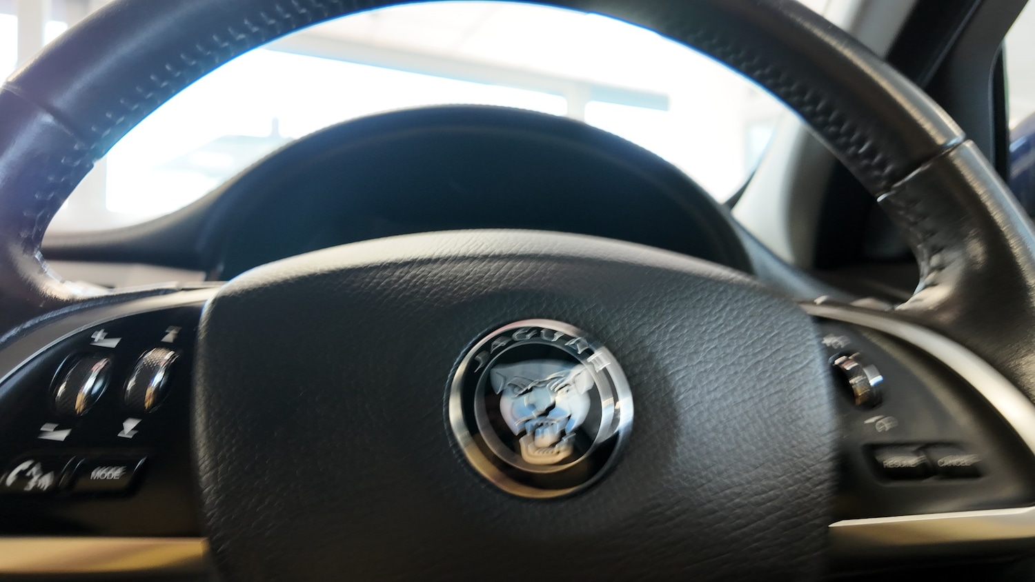 Used Jaguar XF 2014 for sale - 76366648: Photo 18