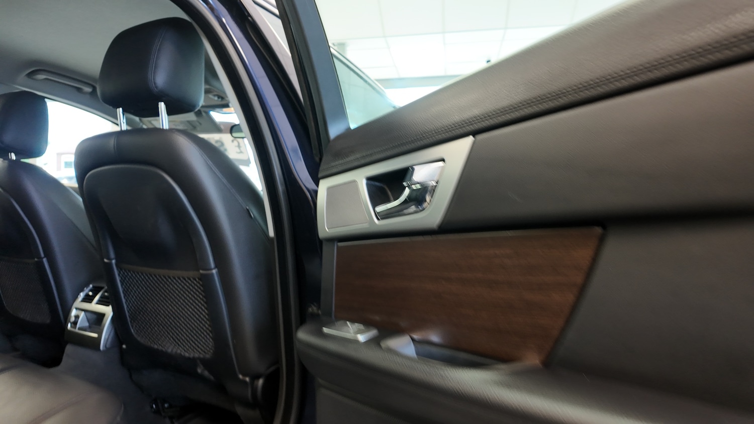 Used Jaguar XF 2014 for sale - 76366648: Photo 29