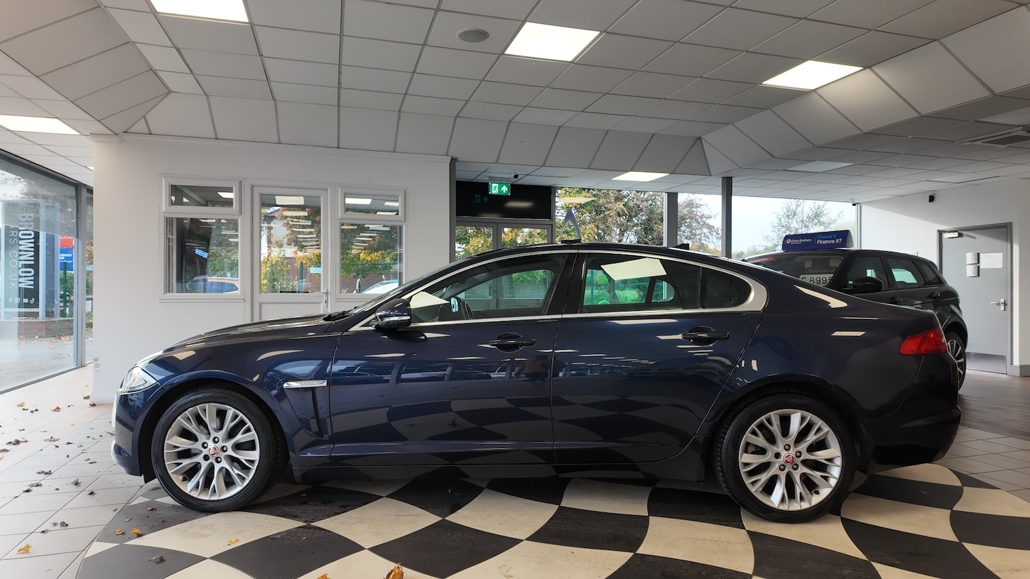 Used Jaguar XF 2014 for sale - 76366648: Photo 4