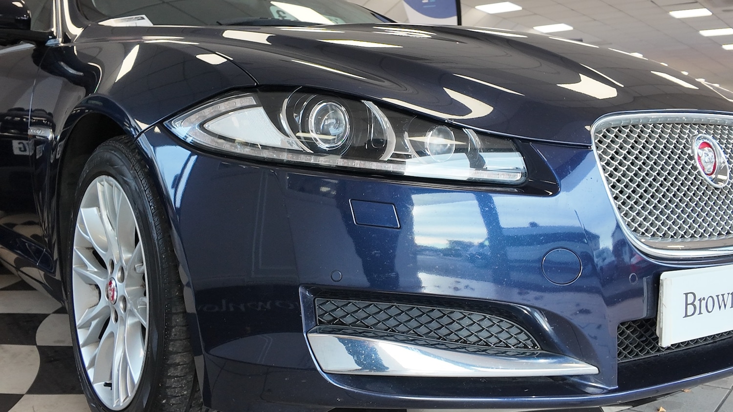 Used Jaguar XF 2014 for sale - 76366648: Photo 8