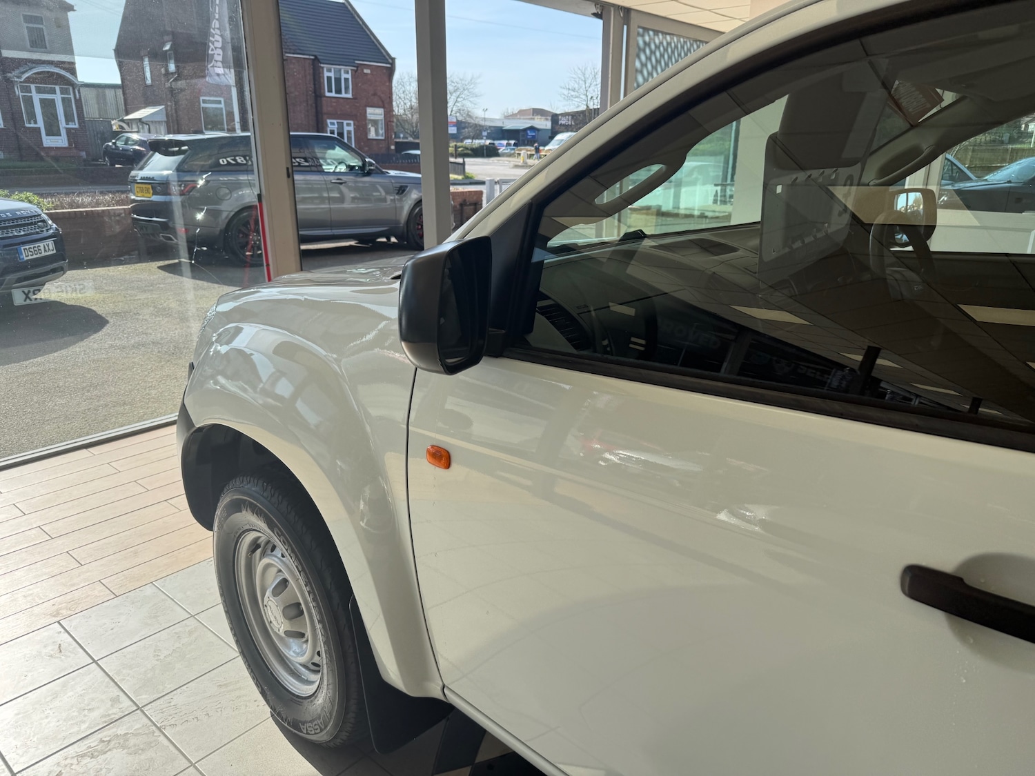 Used Isuzu D-Max 2015 for sale - 77931738: Photo 14