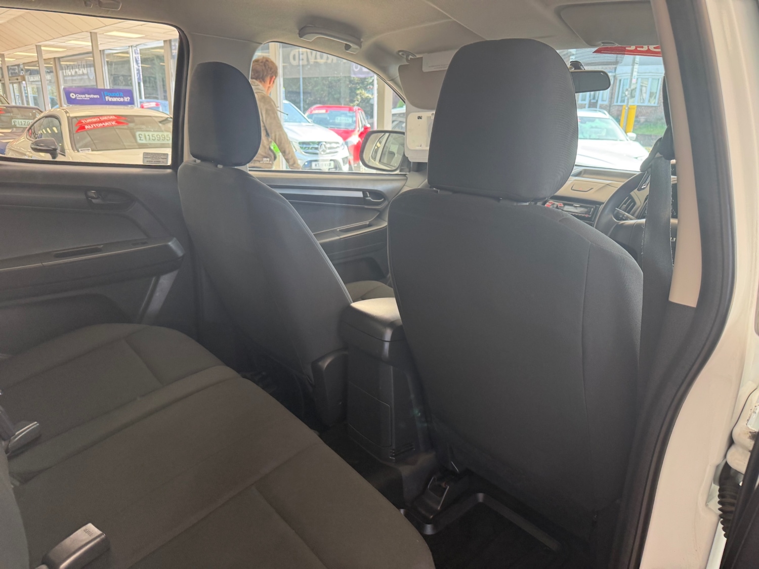 Used Isuzu D-Max 2015 for sale - 77931738: Photo 33