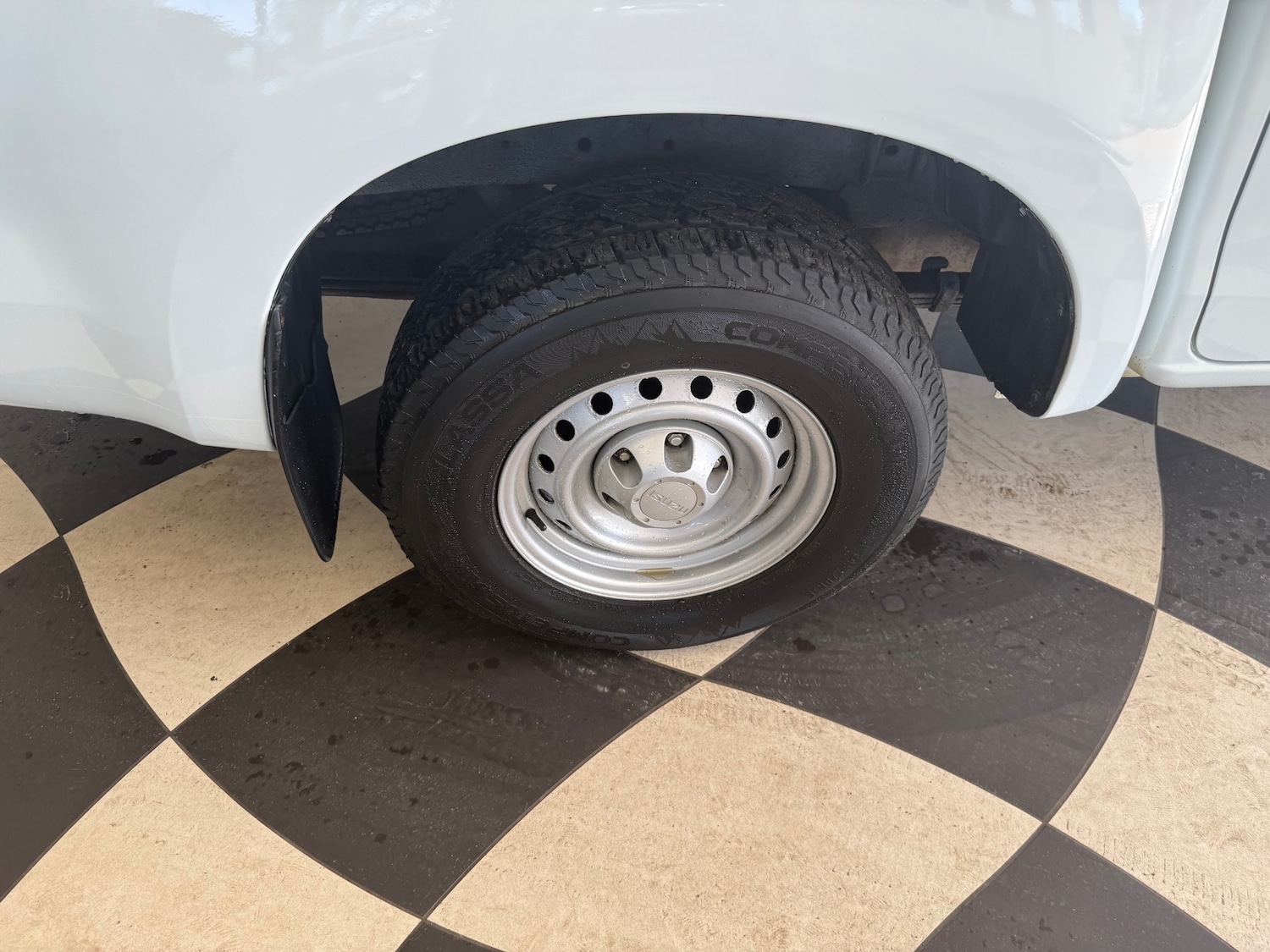 Used Isuzu D-Max 2015 for sale - 77931738: Photo 9