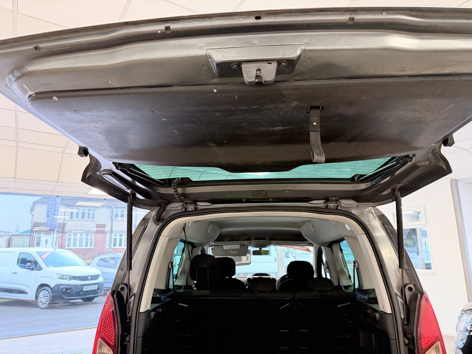 Used Peugeot Partner Tepee 2017 for sale - 77220293: Photo 24