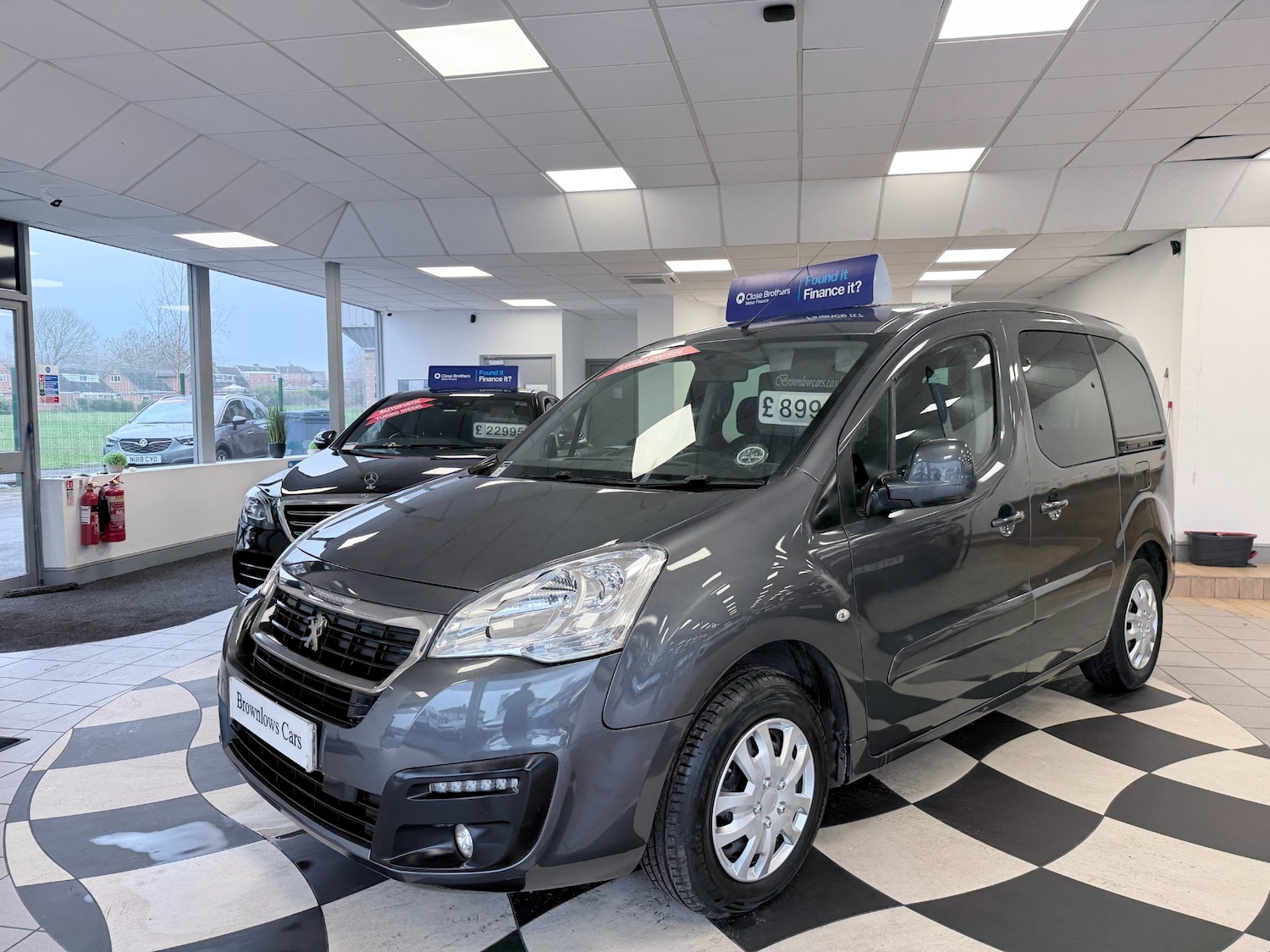 Used Peugeot Partner Tepee 2017 for sale - 77220293: Photo 3