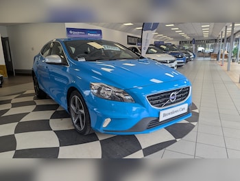 Volvo - V40