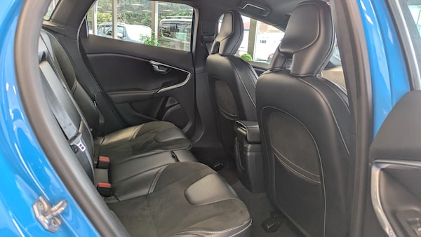 Used Volvo V40 2016 for sale - 75638100: Photo 25