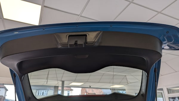 Used Volvo V40 2016 for sale - 75638100: Photo 40