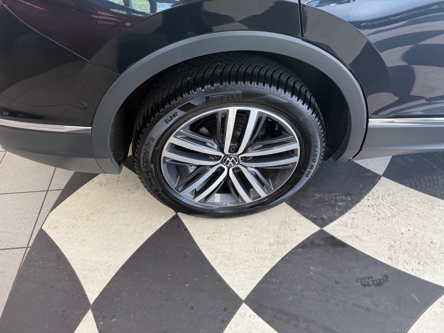 Used Volkswagen Tiguan Allspace 2023 for sale - 78189622: Photo 11